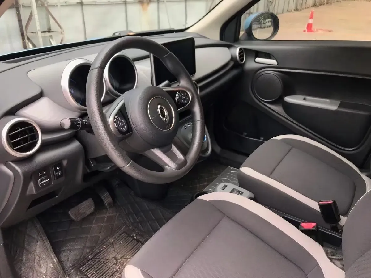 2019 Renault Captur 1.3T 159HP L4 7DCT,autocango,china used car exporter,china ev exporter,chinese used car exporter,chinese used ev exporter