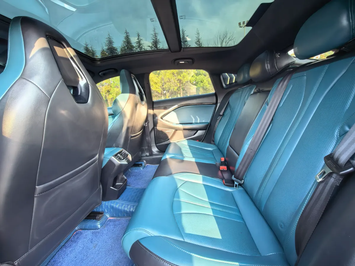 2023 MG 7 1.5T 188HP L4 7DCT,autocango,china used car exporter,china ev exporter,chinese used car exporter,chinese used ev exporter