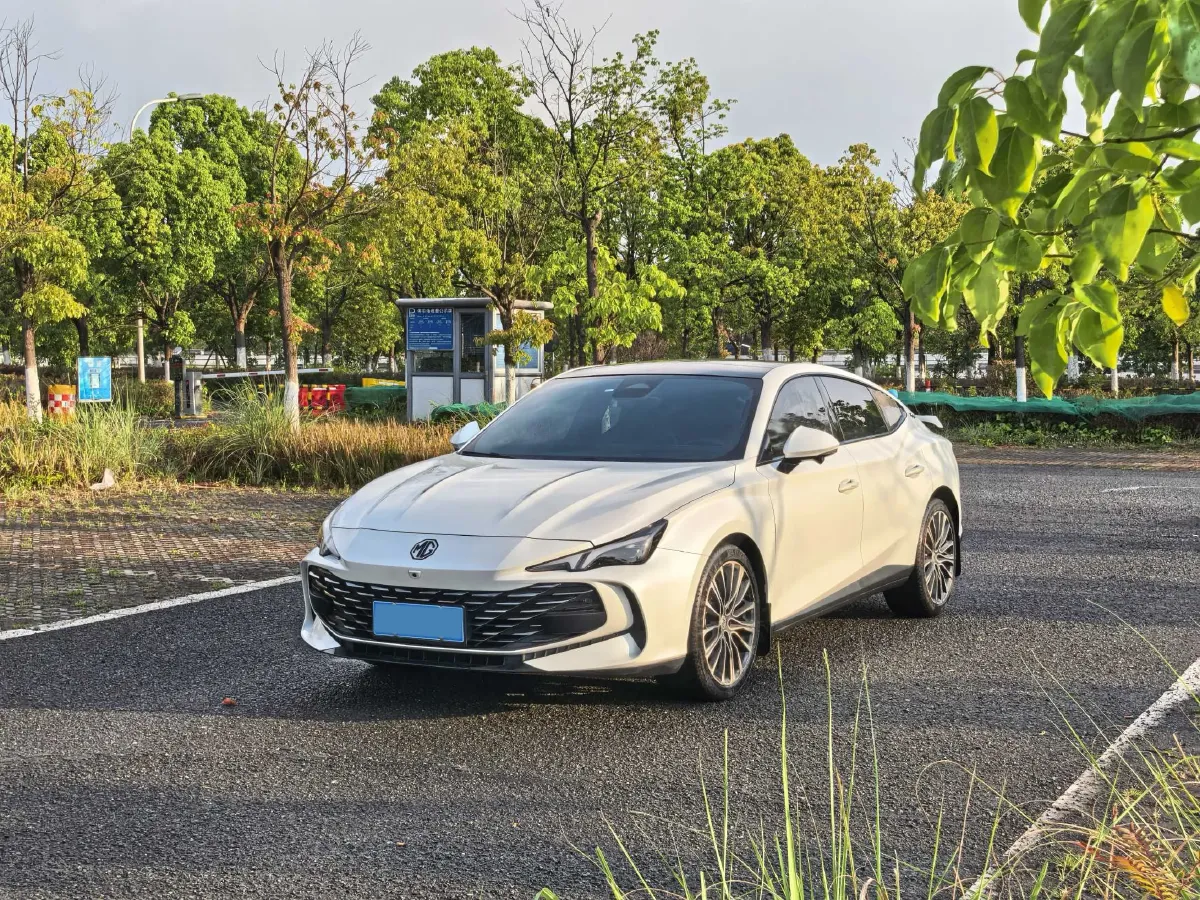 2023 MG 7 1.5T 188HP L4 7DCT,autocango,china used car exporter,china ev exporter,chinese used car exporter,chinese used ev exporter