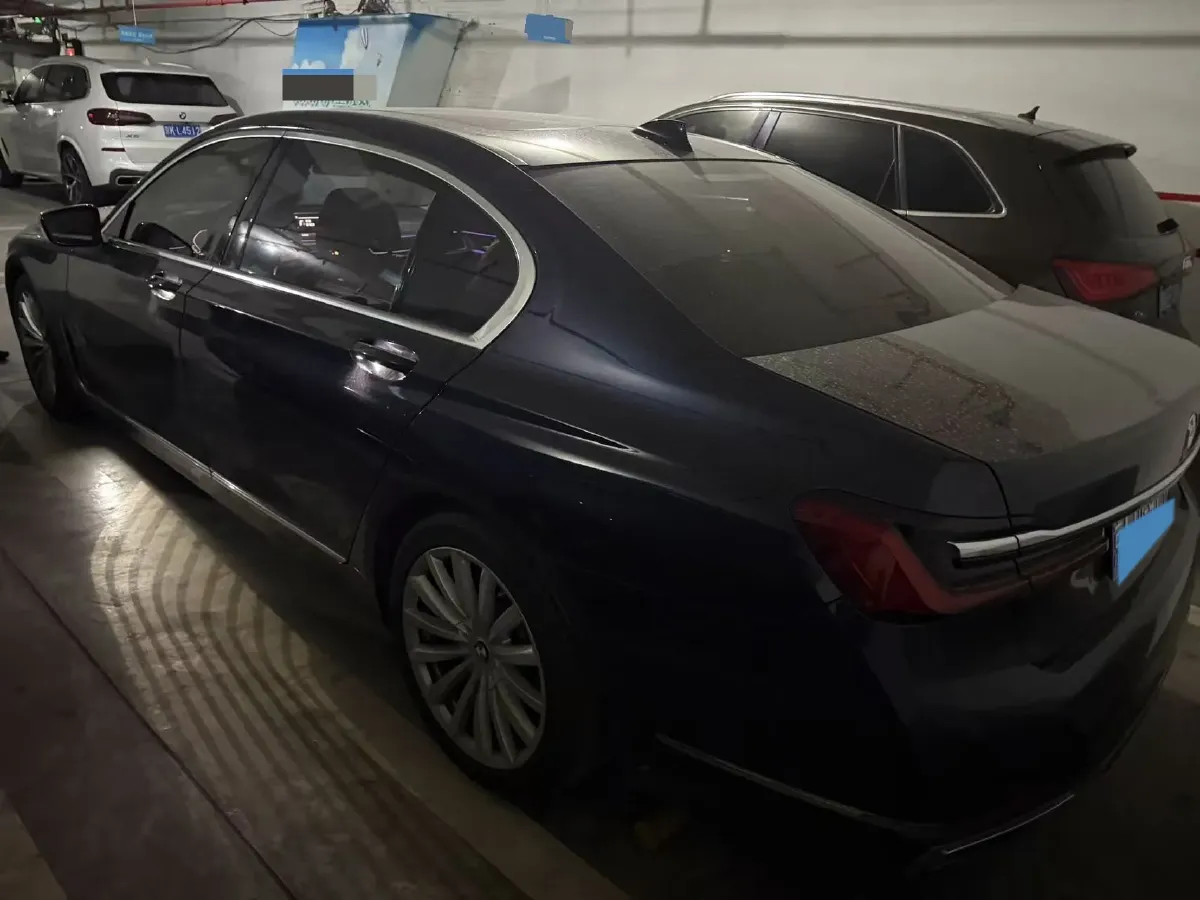 2019 BMW 7 Series 2.0T 265HP L4 8AT,autocango,china used car exporter,china ev exporter,chinese used car exporter,chinese used ev exporter