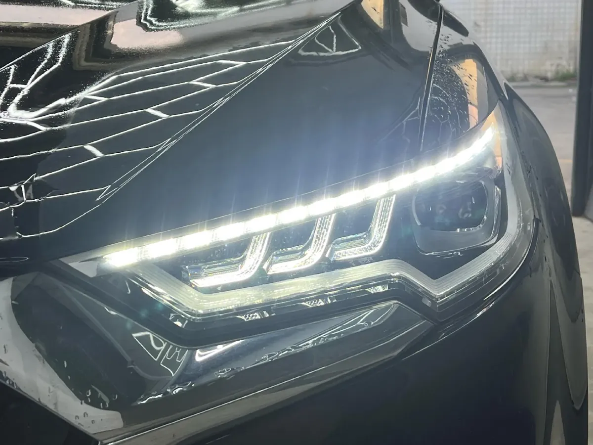 2022 HongQi HS5 2.0T 224HP L4 6AT,autocango,china used car exporter,china ev exporter,chinese used car exporter,chinese used ev exporter