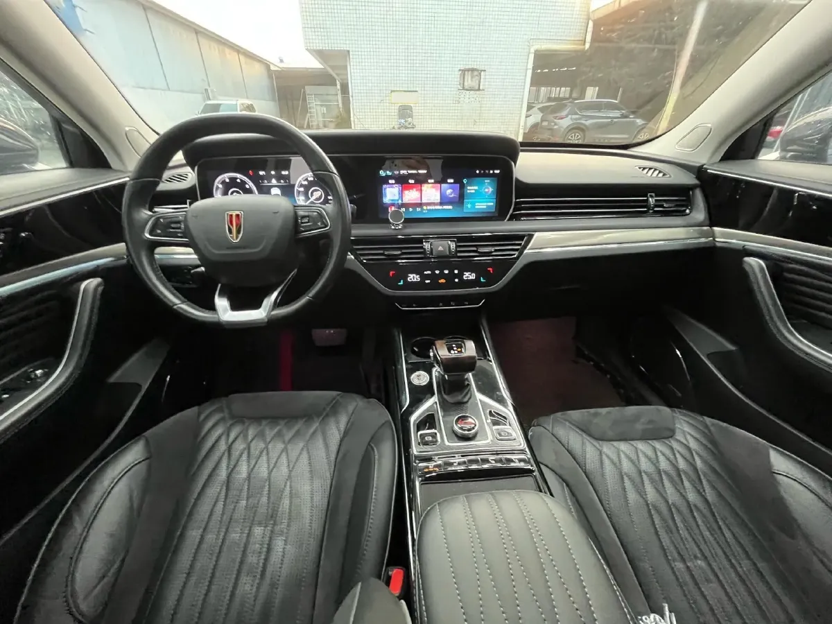 2022 HongQi HS5 2.0T 224HP L4 6AT,autocango,china used car exporter,china ev exporter,chinese used car exporter,chinese used ev exporter