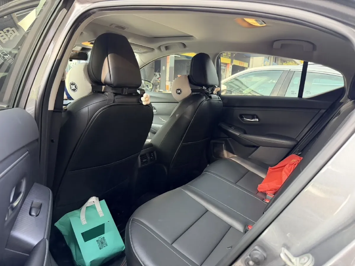 2022 Nissan Sylphy 1.6L 135HP L4 CVT,autocango,china used car exporter,china ev exporter,chinese used car exporter,chinese used ev exporter