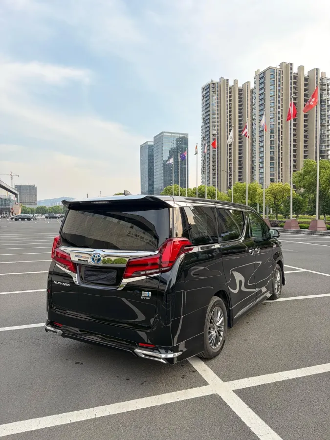 2021 Toyota Alphard 2.5L 117HP L4 E-CVT Hybrid,autocango,china used car exporter,china ev exporter,chinese used car exporter,chinese used ev exporter
