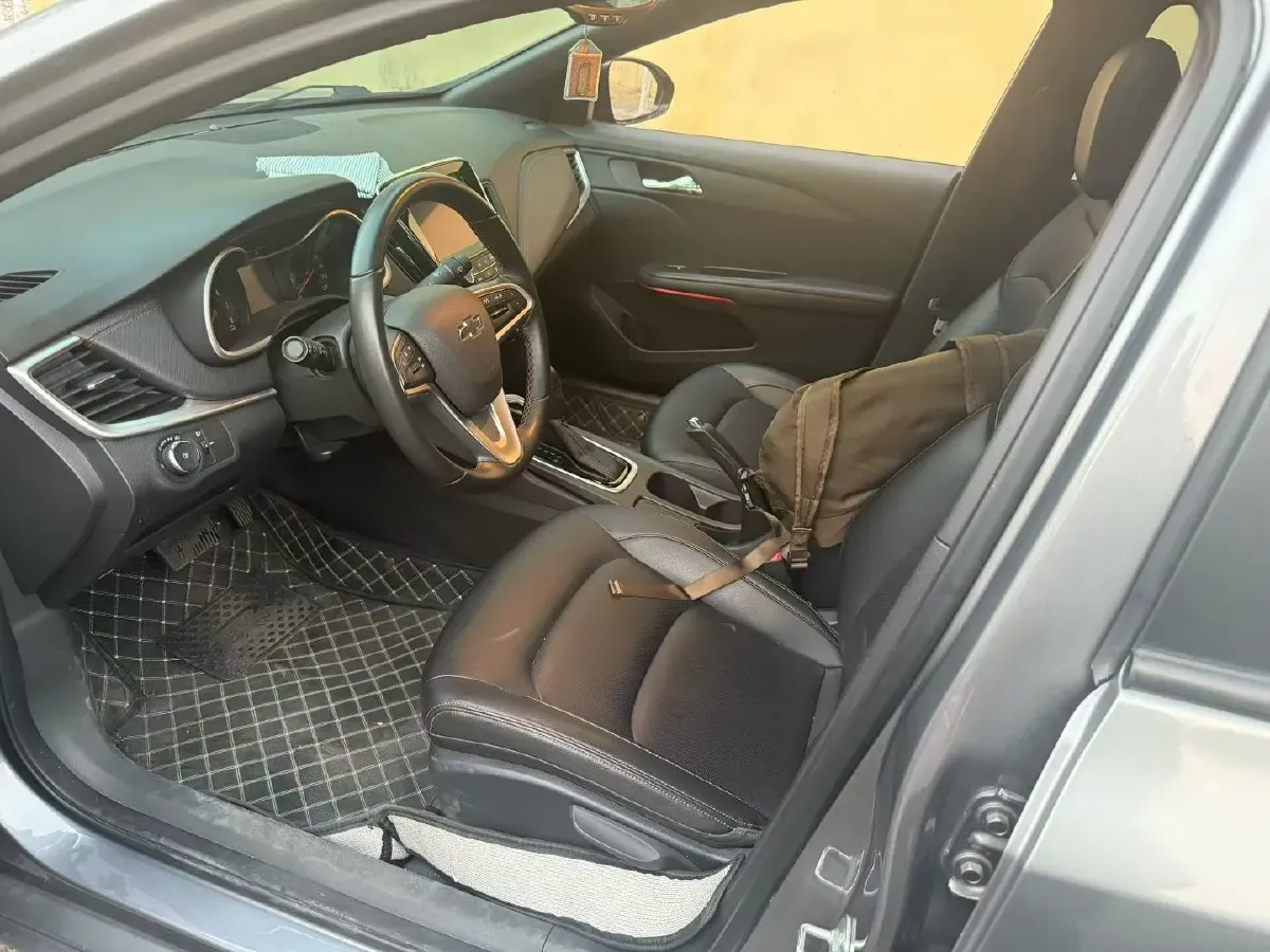 2019 Chevrolet Monza 1.3T 163HP L3 6AT,autocango,china used car exporter,china ev exporter,chinese used car exporter,chinese used ev exporter