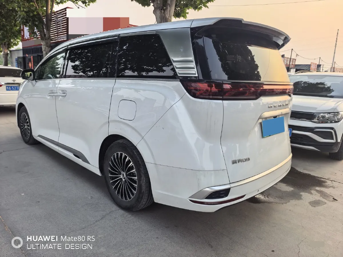 2023 Denza D9 1.5T 139HP L4 E-CVT PHEV 20.39KWH,autocango,china used car exporter,china ev exporter,chinese used car exporter,chinese used ev exporter