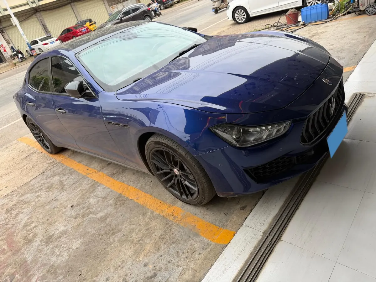 2018 Maserati Ghibli 3.0T 350HP V6 8AT,autocango,china used car exporter,china ev exporter,chinese used car exporter,chinese used ev exporter