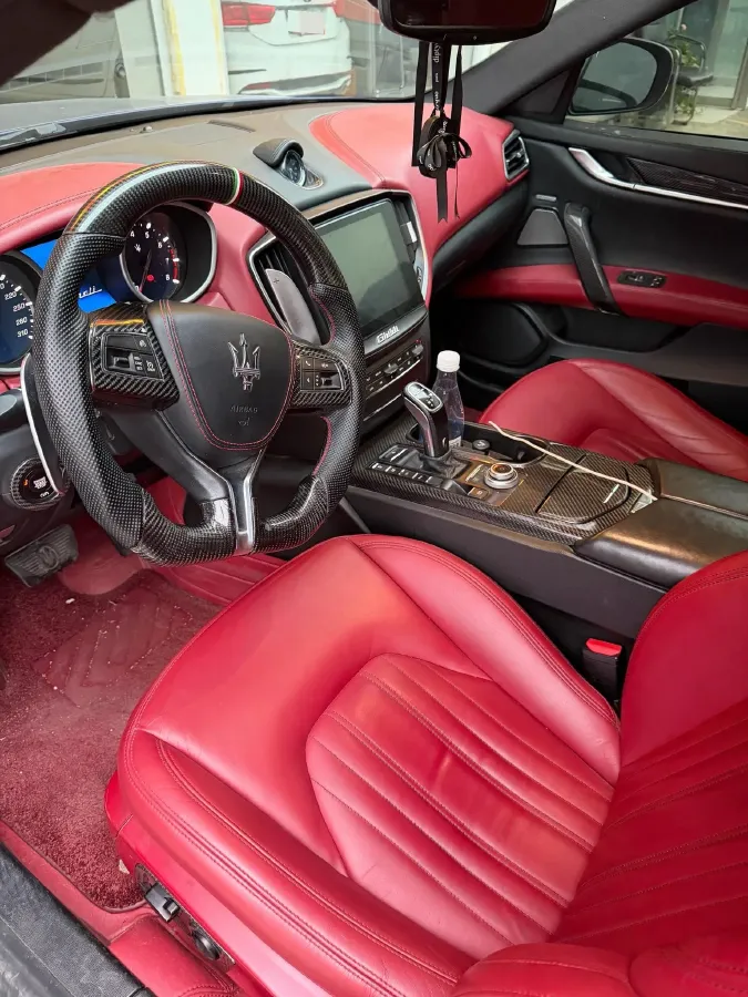 2018 Maserati Ghibli 3.0T 350HP V6 8AT,autocango,china used car exporter,china ev exporter,chinese used car exporter,chinese used ev exporter