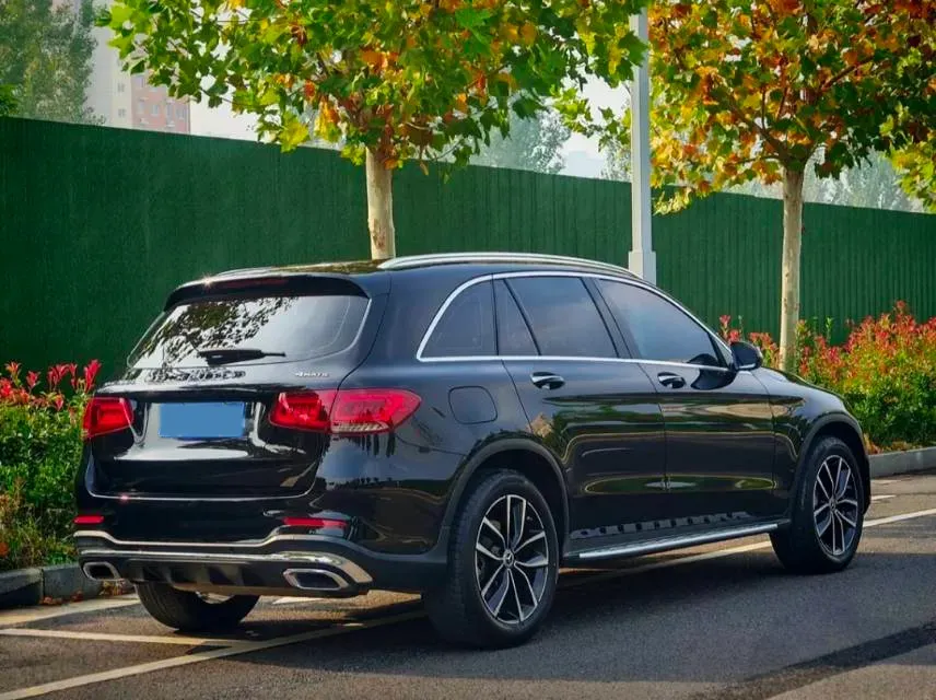 2021 Mercedes-Benz GLC Class 2.0T 258HP L4 9AT,autocango,china used car exporter,china ev exporter,chinese used car exporter,chinese used ev exporter