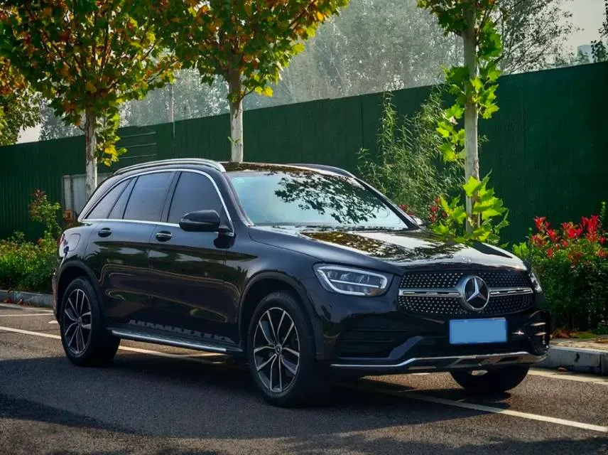 2021 Mercedes-Benz GLC Class 2.0T 258HP L4 9AT,autocango,china used car exporter,china ev exporter,chinese used car exporter,chinese used ev exporter