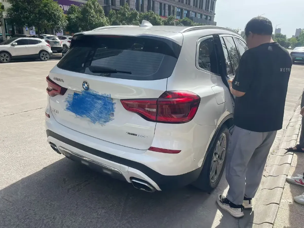 2020 BMW X3 2.0T 224HP L4 8AT,autocango,china used car exporter,china ev exporter,chinese used car exporter,chinese used ev exporter