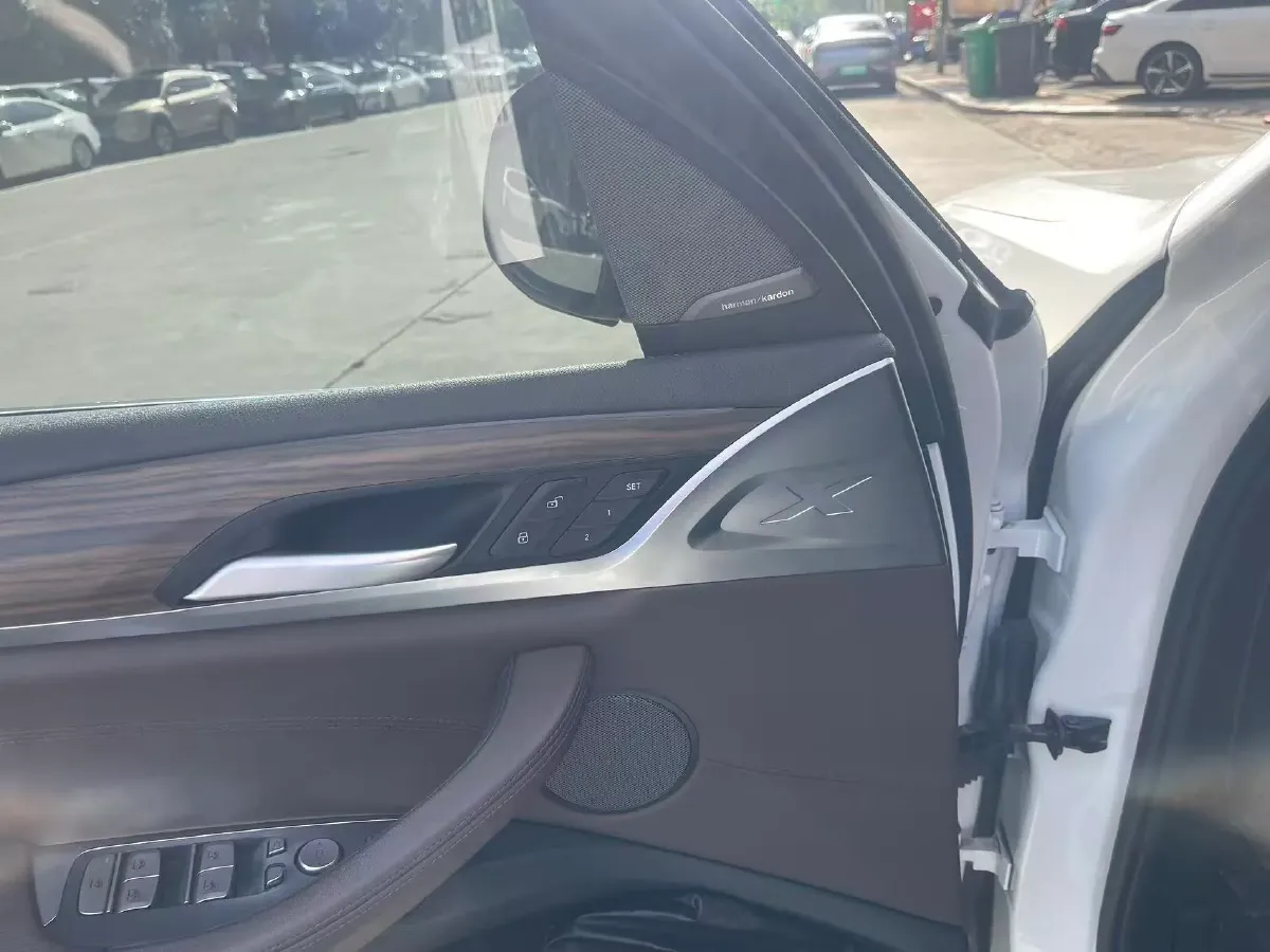 2020 BMW X3 2.0T 224HP L4 8AT,autocango,china used car exporter,china ev exporter,chinese used car exporter,chinese used ev exporter