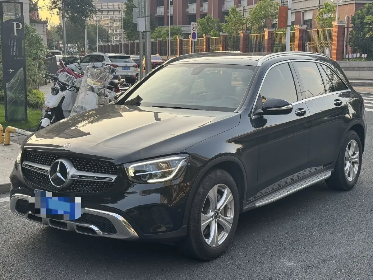 2020 Mercedes-Benz GLC Class 2.0T 197HP L4 9AT,autocango,china used car exporter,china ev exporter,chinese used car exporter,chinese used ev exporter