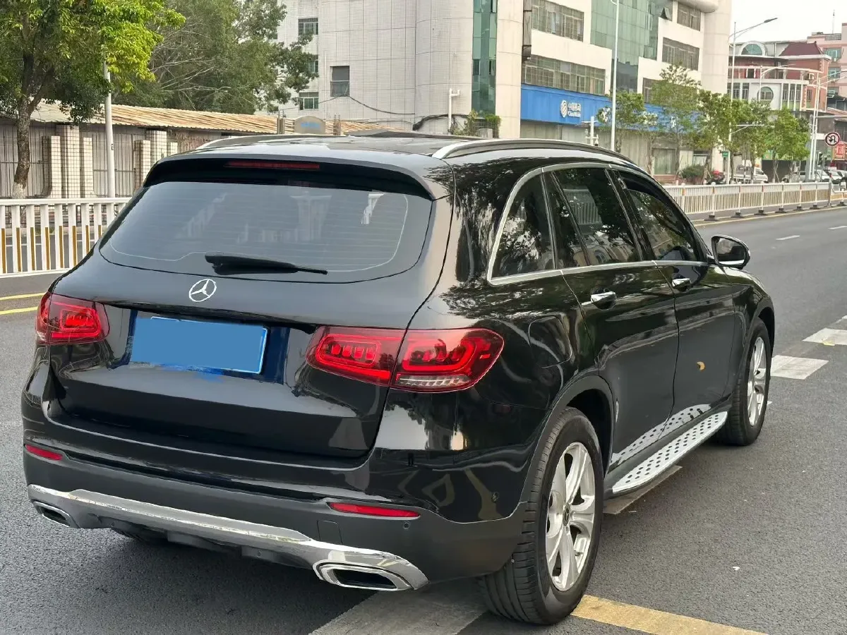 2020 Mercedes-Benz GLC Class 2.0T 197HP L4 9AT,autocango,china used car exporter,china ev exporter,chinese used car exporter,chinese used ev exporter