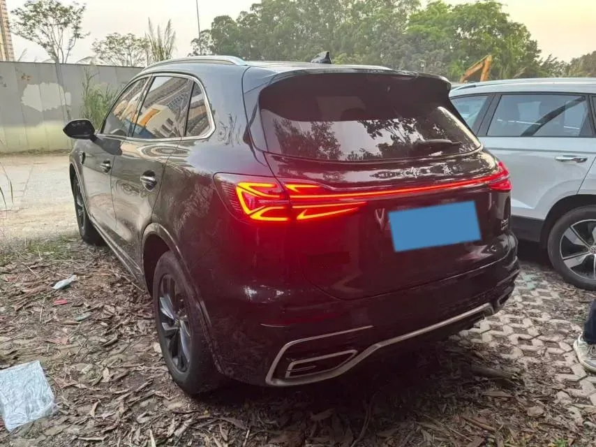 2023 HongQi HS5 2.0T 252HP L4 8AT,autocango,china used car exporter,china ev exporter,chinese used car exporter,chinese used ev exporter