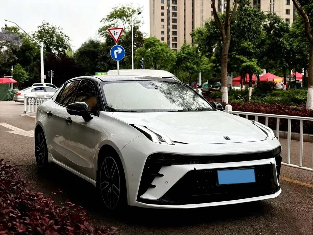 2023 LYNK&CO 03 2.0T 254HP L4 7DCT,autocango,china used car exporter,china ev exporter,chinese used car exporter,chinese used ev exporter