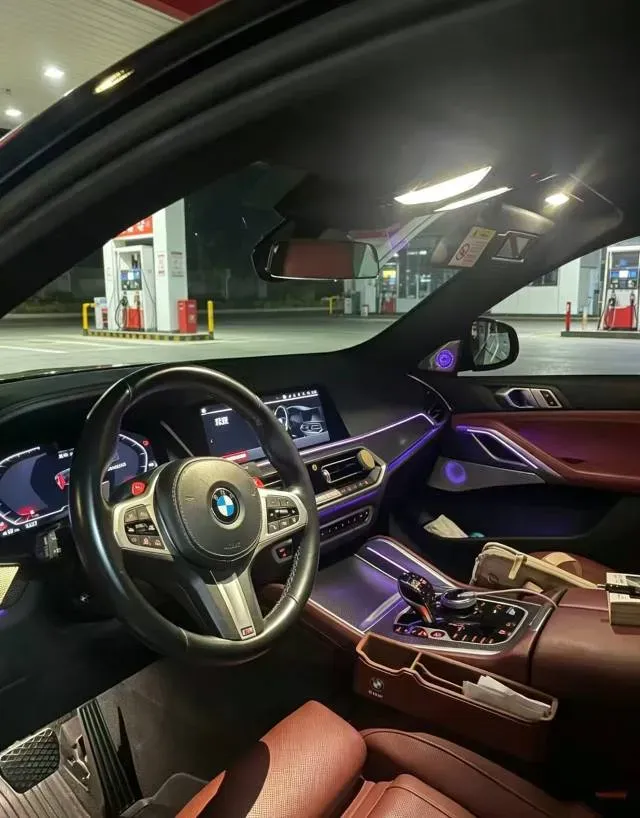 2022 BMW X6 3.0T 340HP L6 8AT,autocango,china used car exporter,china ev exporter,chinese used car exporter,chinese used ev exporter