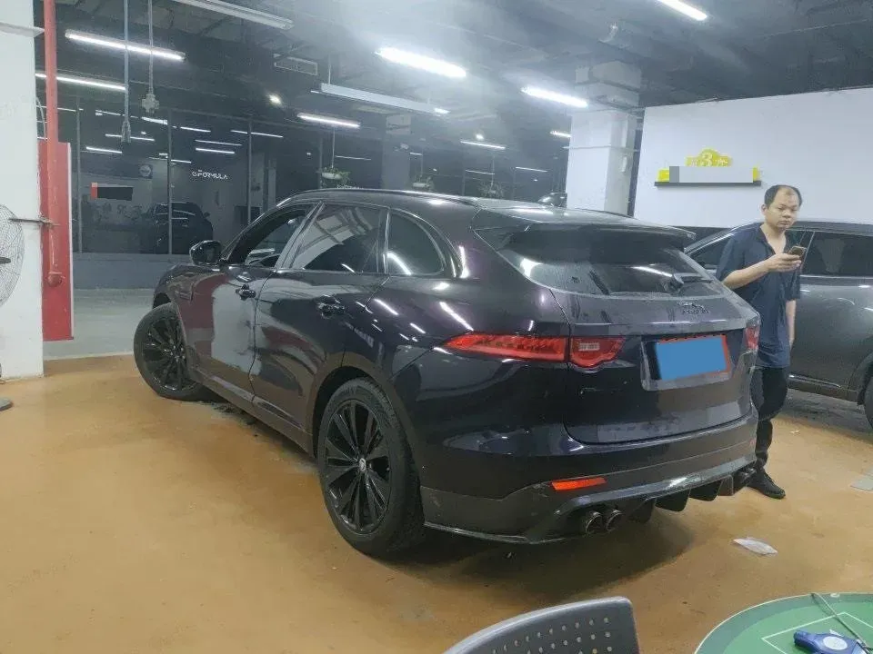 2020 Jaguar F-PACE 2.0T 300HP L4 8AT,autocango,china used car exporter,china ev exporter,chinese used car exporter,chinese used ev exporter