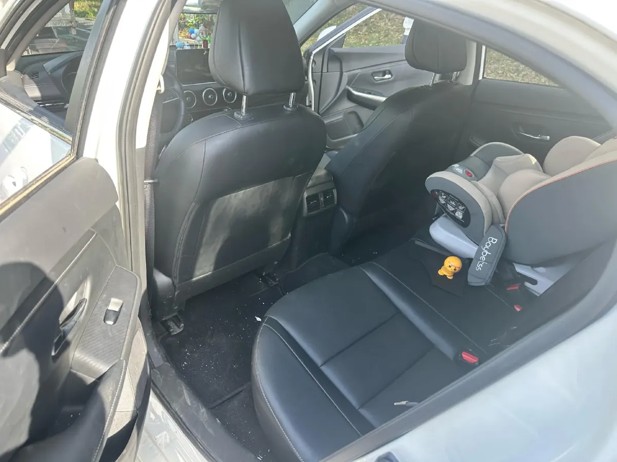 2021 Nissan Sylphy 1.6L 135HP L4 CVT,autocango,china used car exporter,china ev exporter,chinese used car exporter,chinese used ev exporter