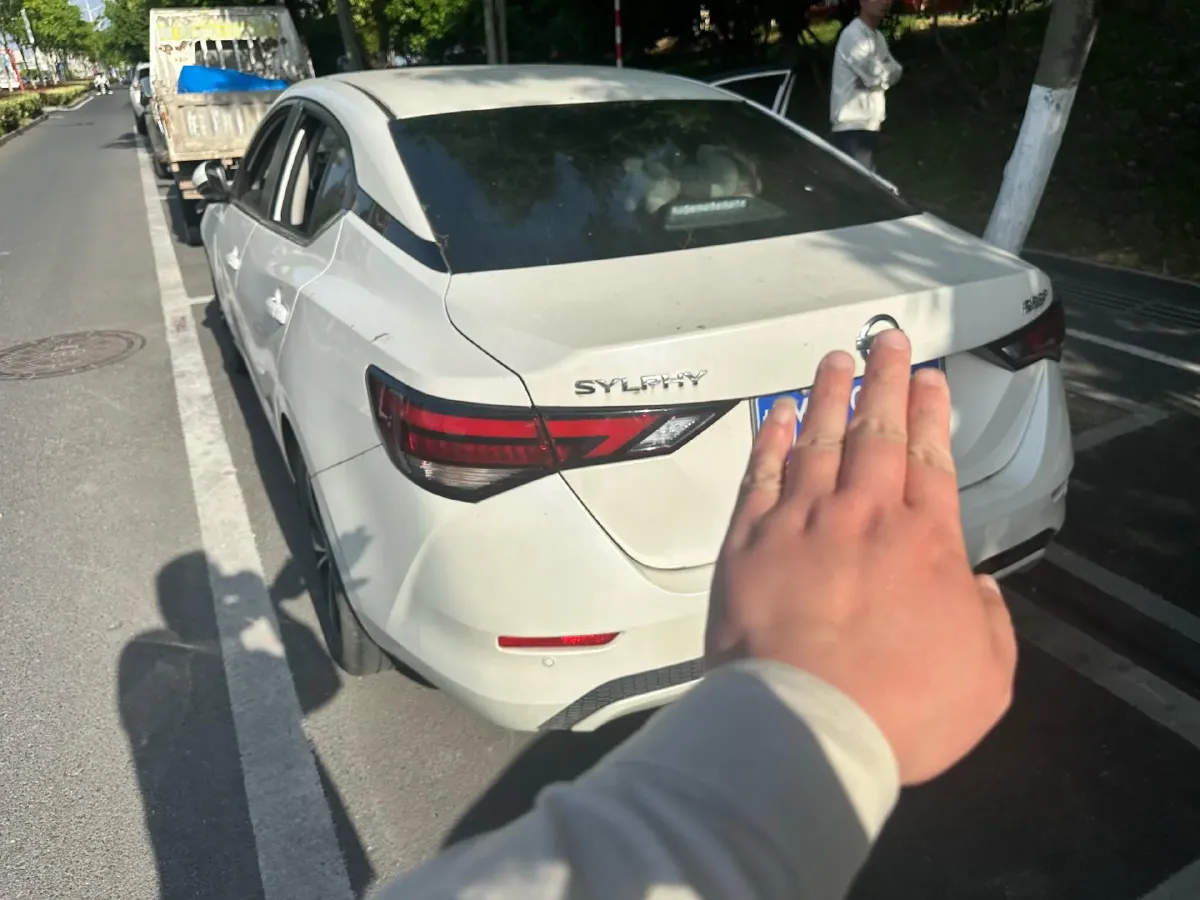 2021 Nissan Sylphy 1.6L 135HP L4 CVT,autocango,china used car exporter,china ev exporter,chinese used car exporter,chinese used ev exporter