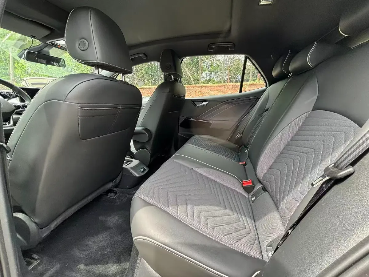 2023 Volkswagen ID.3 BEV 52.8KWH,autocango,china used car exporter,china ev exporter,chinese used car exporter,chinese used ev exporter