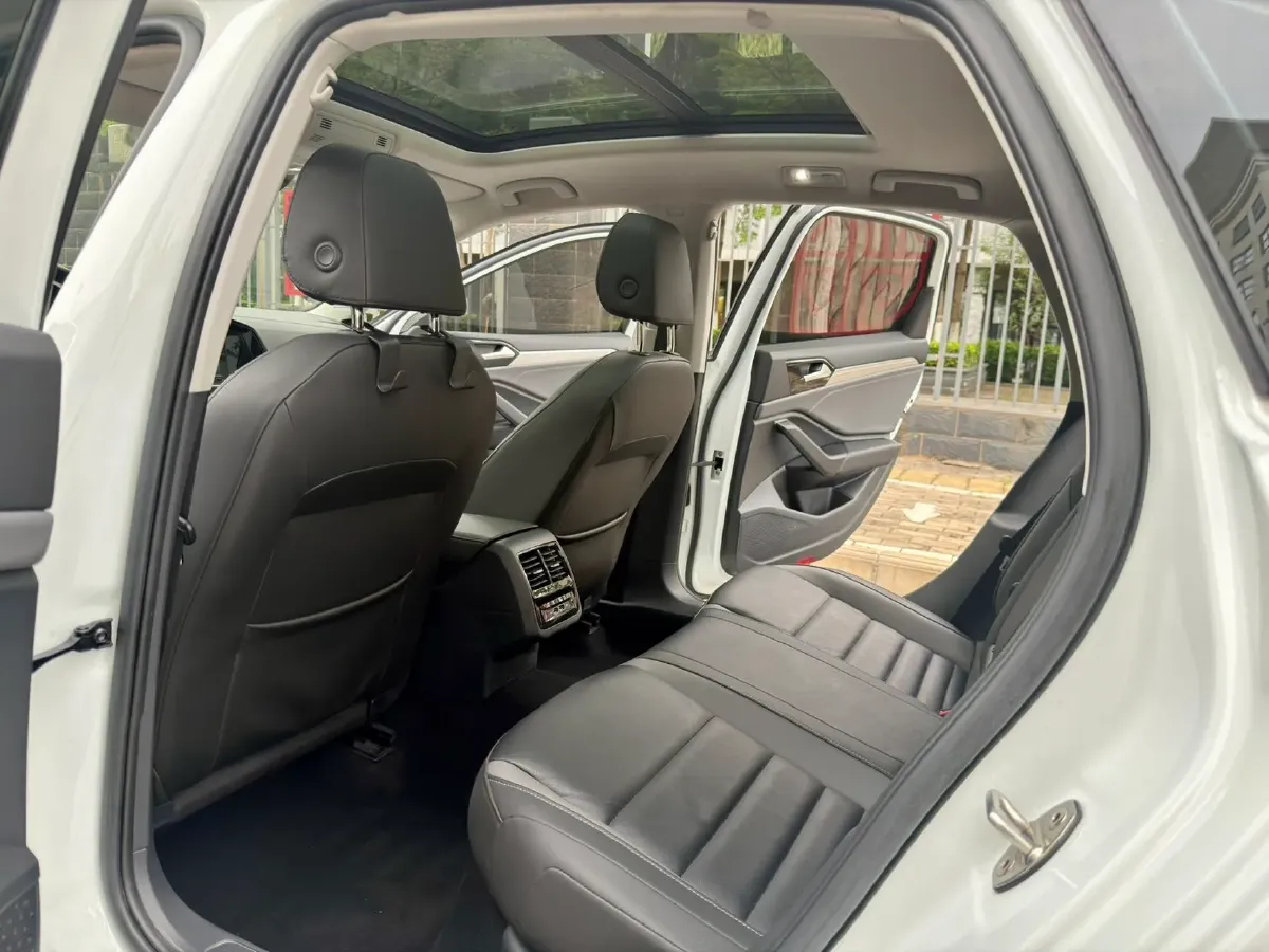 2021 Volkswagen Sagitar 1.4T 150HP L4 7DCT,autocango,china used car exporter,china ev exporter,chinese used car exporter,chinese used ev exporter