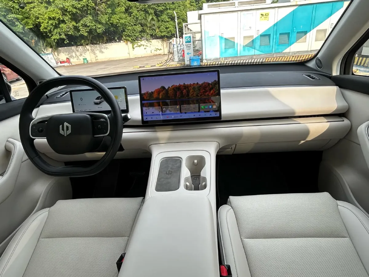 2024 Leapmotor C16 1.5L 95HP L4 REEV 28.4KWH,autocango,china used car exporter,china ev exporter,chinese used car exporter,chinese used ev exporter