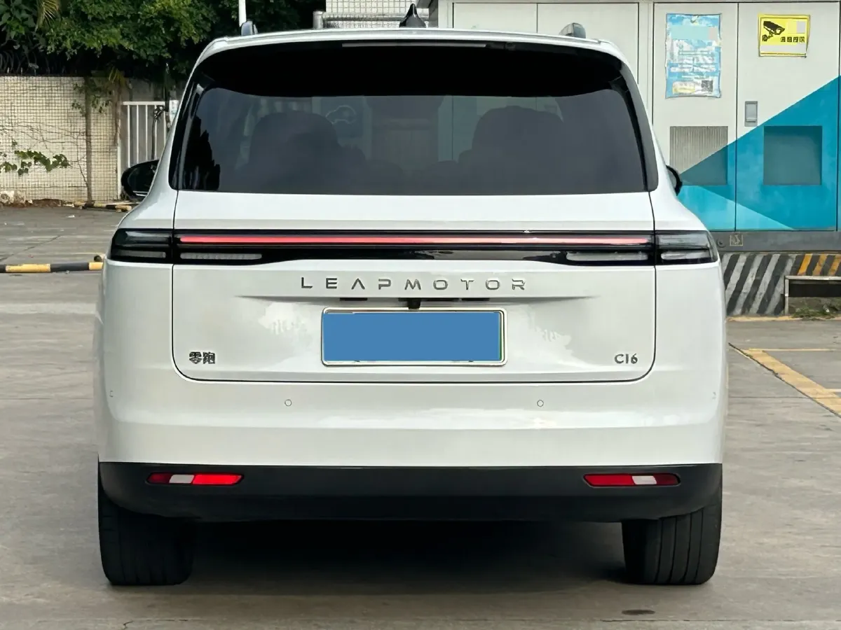 2024 Leapmotor C16 1.5L 95HP L4 REEV 28.4KWH,autocango,china used car exporter,china ev exporter,chinese used car exporter,chinese used ev exporter