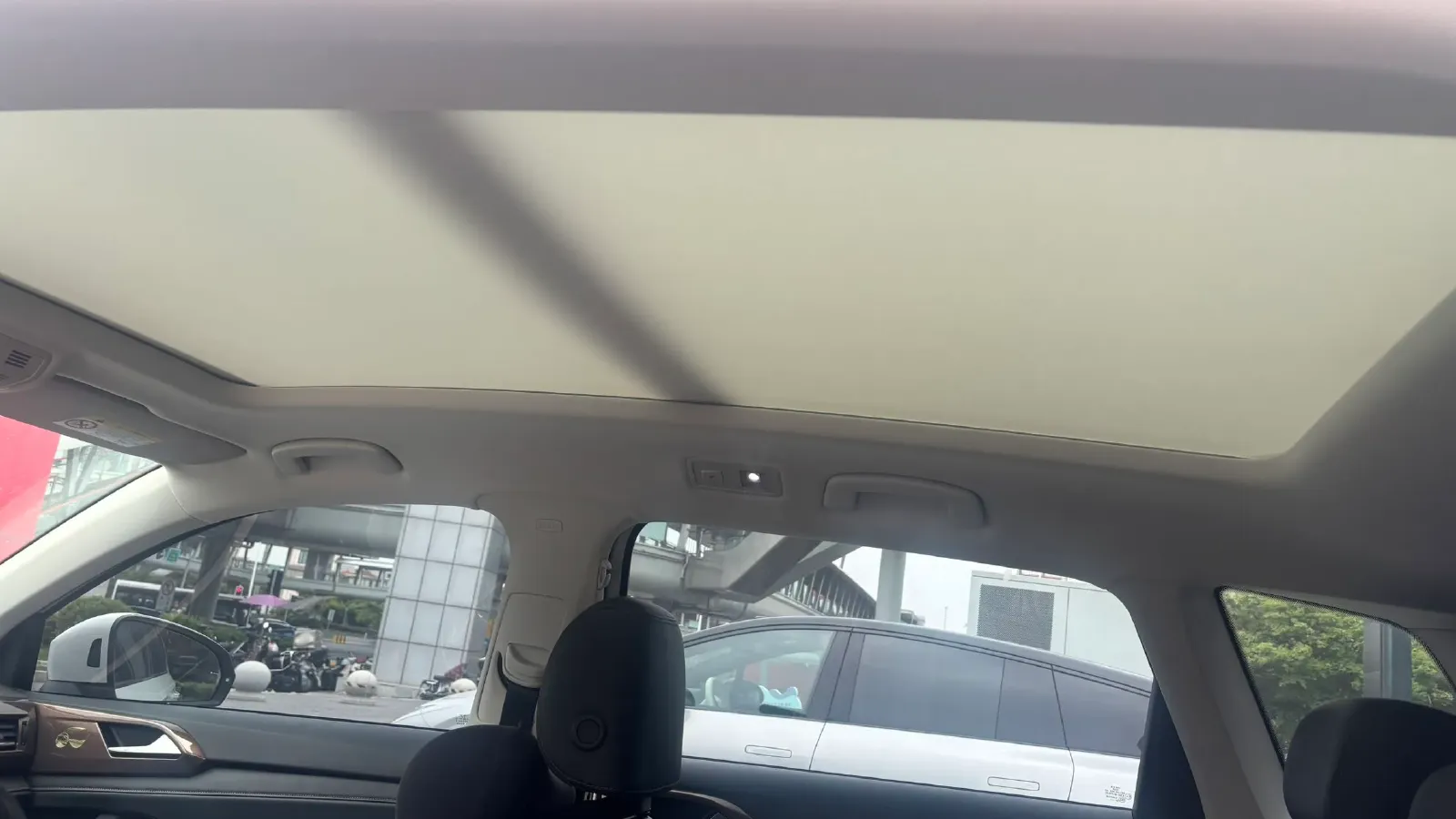 2022 Volkswagen Tharu 2.0T 186HP L4 7DCT,autocango,china used car exporter,china ev exporter,chinese used car exporter,chinese used ev exporter