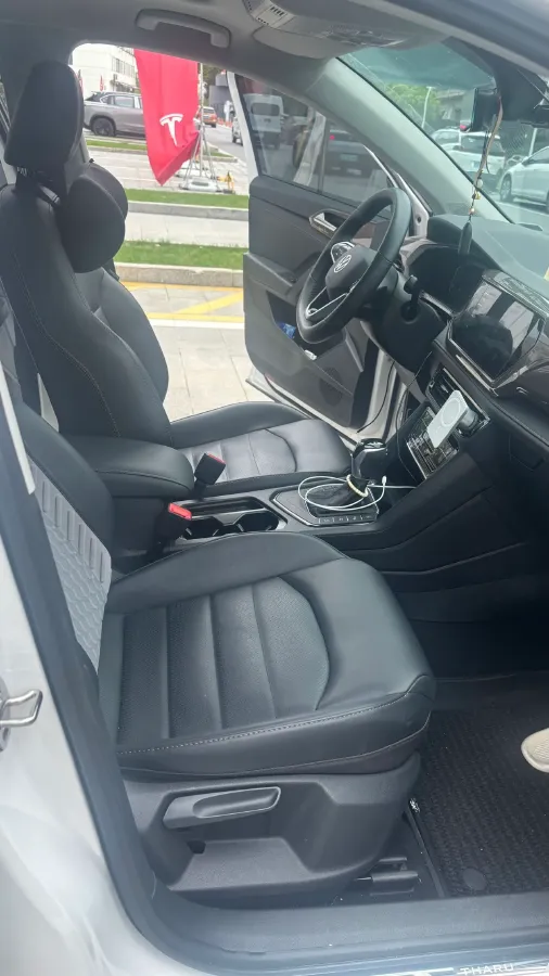 2022 Volkswagen Tharu 2.0T 186HP L4 7DCT,autocango,china used car exporter,china ev exporter,chinese used car exporter,chinese used ev exporter