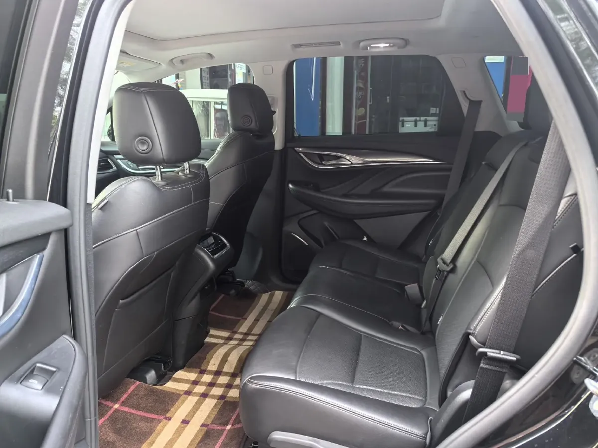 2022 Buick Enclave 2.0T 237HP L4 9AT,autocango,china used car exporter,china ev exporter,chinese used car exporter,chinese used ev exporter