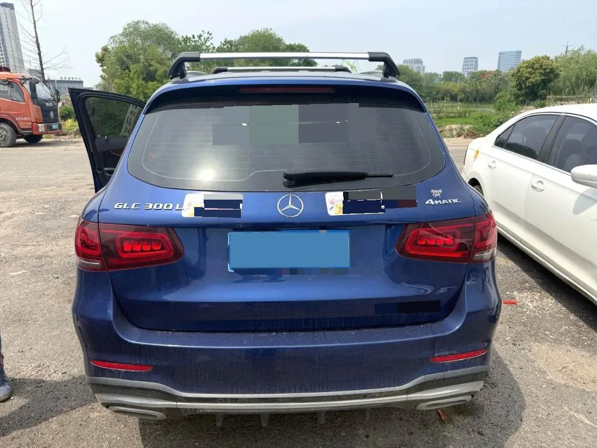 2021 Mercedes-Benz GLC Class 2.0T 258HP L4 9AT,autocango,china used car exporter,china ev exporter,chinese used car exporter,chinese used ev exporter
