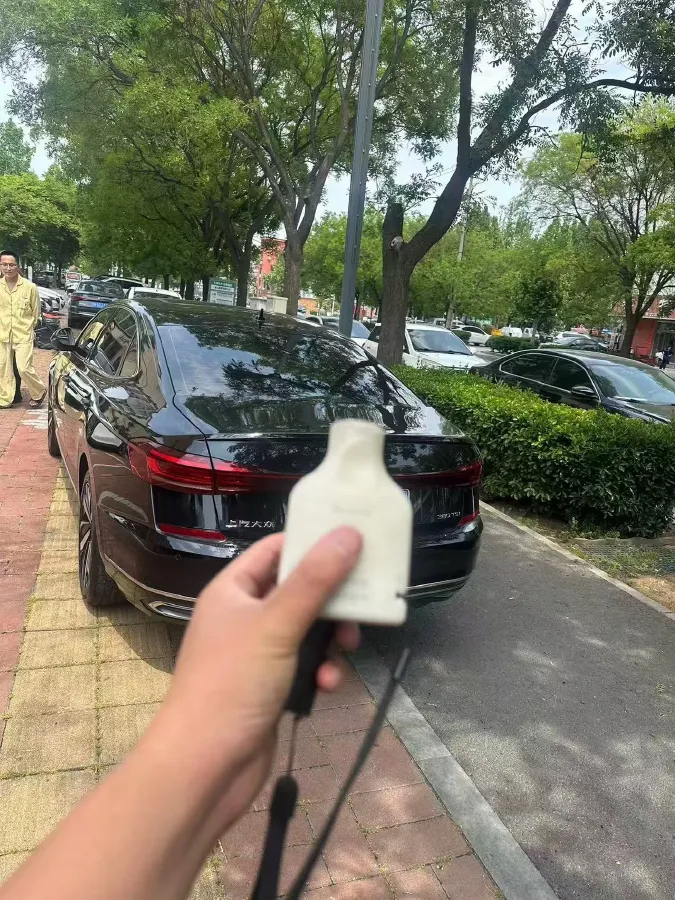 2024 Volkswagen Passat 2.0T 220HP L4 7DCT,autocango,china used car exporter,china ev exporter,chinese used car exporter,chinese used ev exporter