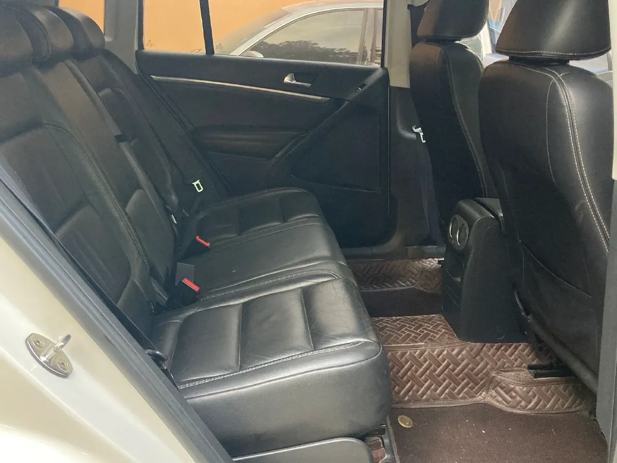 2017 Haval H9 2.0T 190HP L4 8AT,autocango,china used car exporter,china ev exporter,chinese used car exporter,chinese used ev exporter