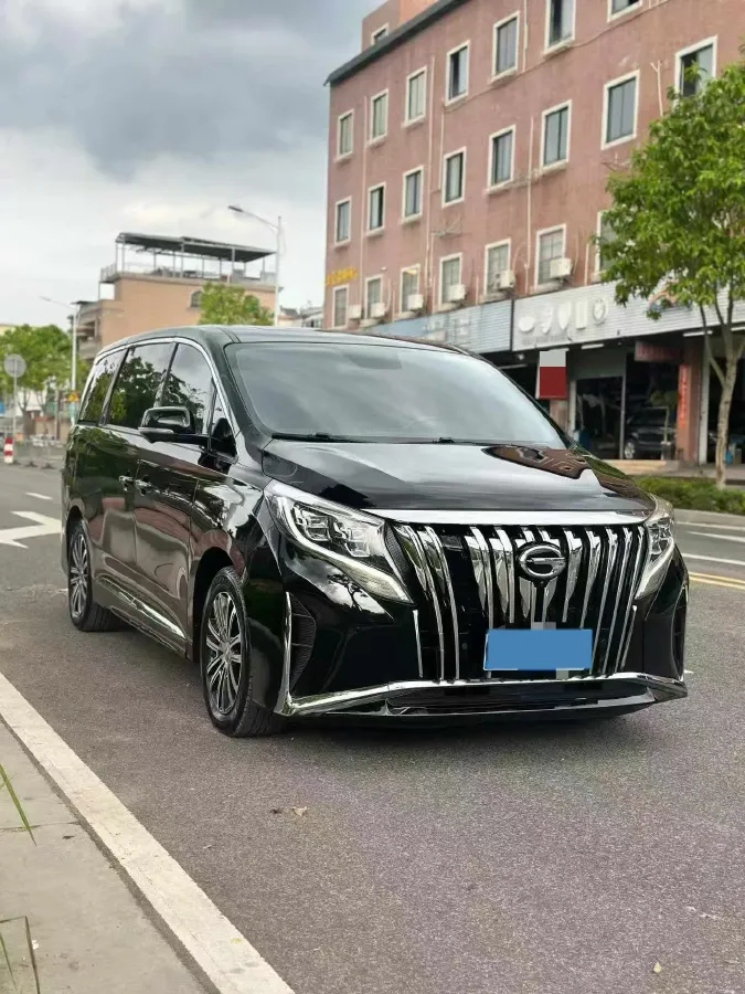 2021 GAC Trumpchi M8 2.0T 252HP L4 8AT,autocango,china used car exporter,china ev exporter,chinese used car exporter,chinese used ev exporter