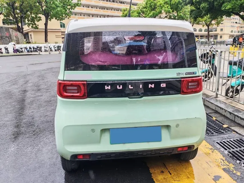 2020 WuLing HongGuang MINI EV BEV 13.8KWH,autocango,china used car exporter,china ev exporter,chinese used car exporter,chinese used ev exporter