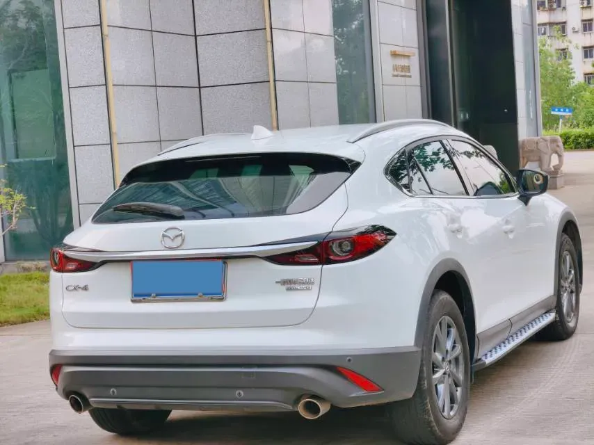 2020 Mazda CX-4 2.0L 158HP L4 6AT,autocango,china used car exporter,china ev exporter,chinese used car exporter,chinese used ev exporter
