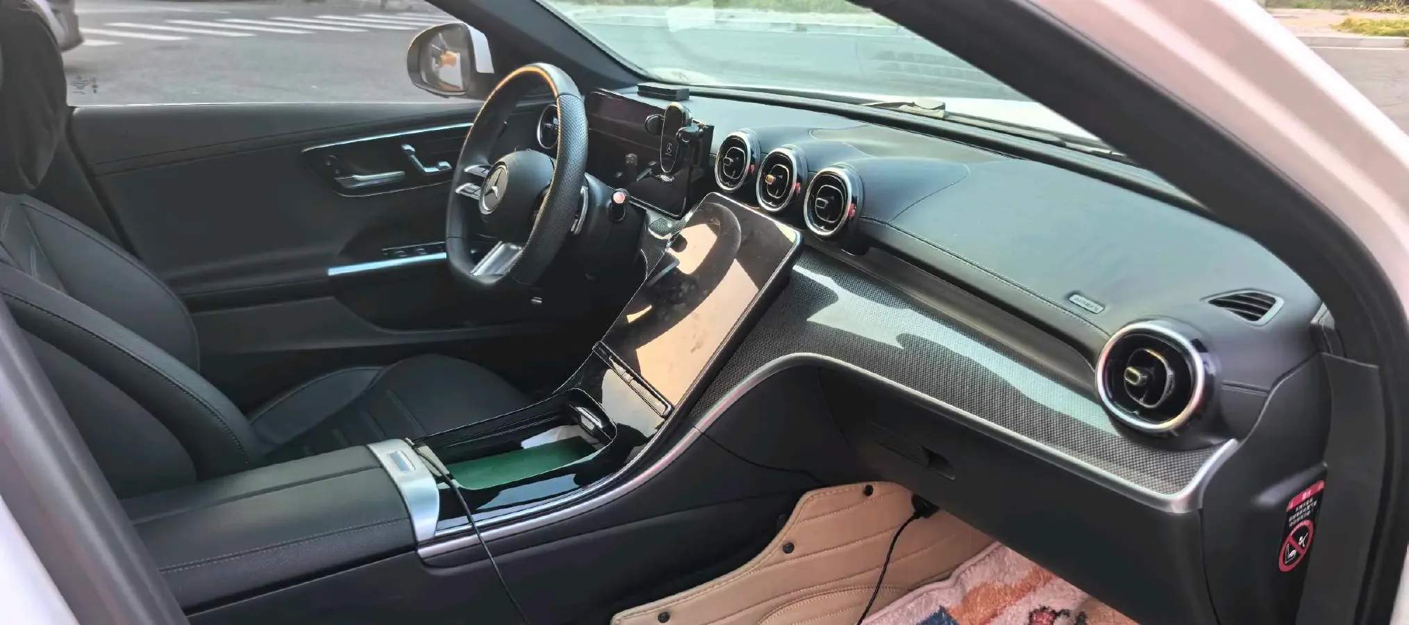 2023 Mercedes-Benz C Class 1.5T 204HP L4 9AT,autocango,china used car exporter,china ev exporter,chinese used car exporter,chinese used ev exporter