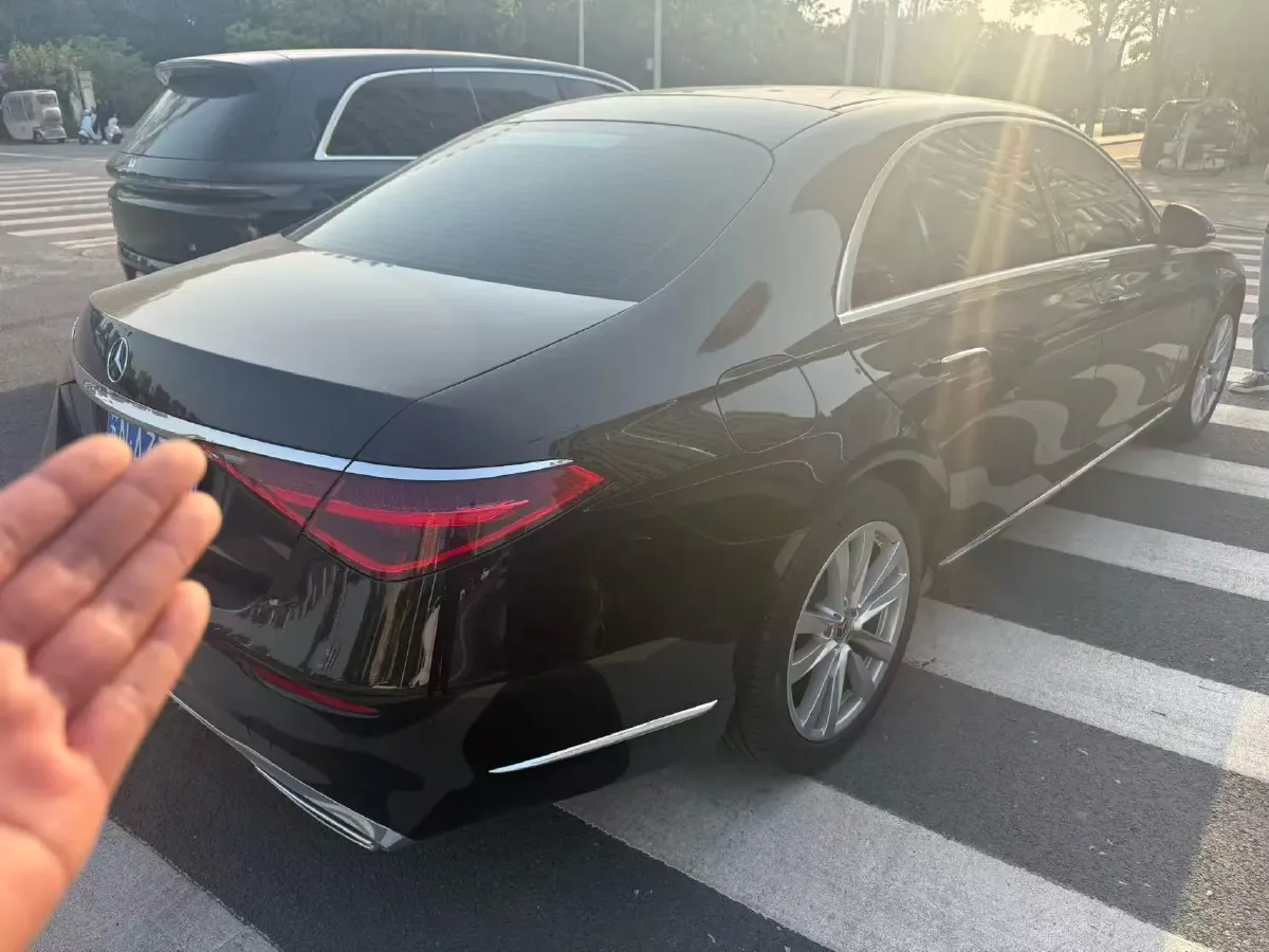 2023 Mercedes-Benz S Class 2.5T 313HP L6 9AT,autocango,china used car exporter,china ev exporter,chinese used car exporter,chinese used ev exporter