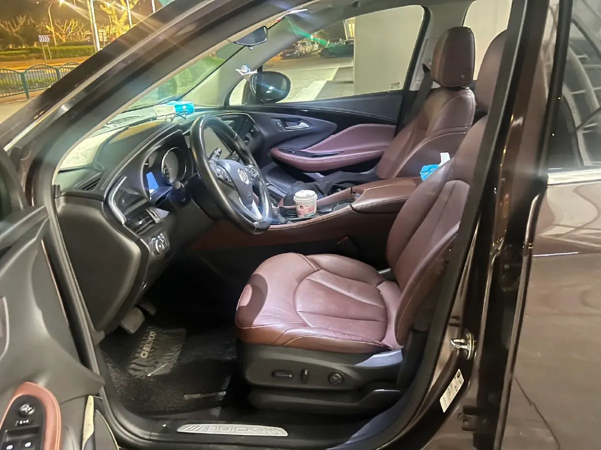 2020 Buick EnvisionPlus 2.0T 260HP L4 9AT,autocango,china used car exporter,china ev exporter,chinese used car exporter,chinese used ev exporter