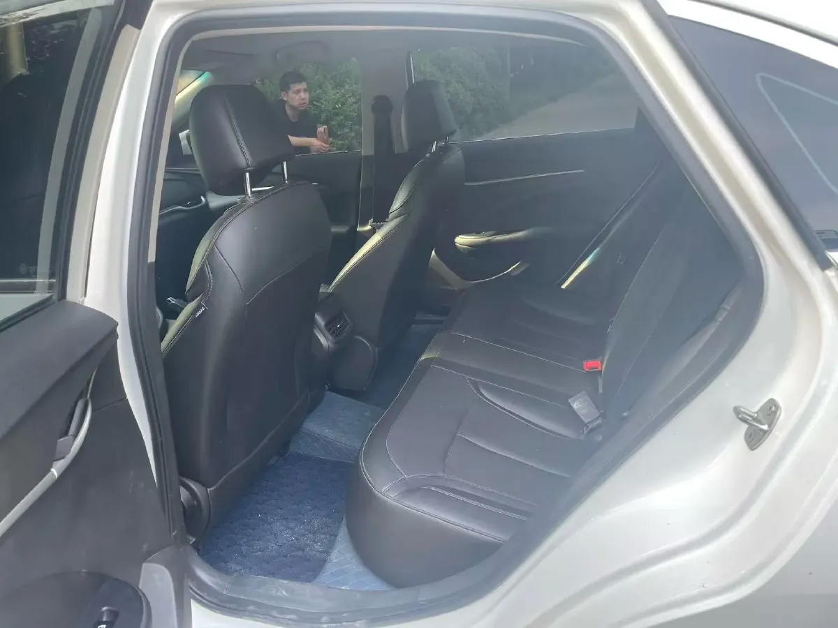 2021 Buick Excelle 1.5L 113HP L4 6AT,autocango,china used car exporter,china ev exporter,chinese used car exporter,chinese used ev exporter