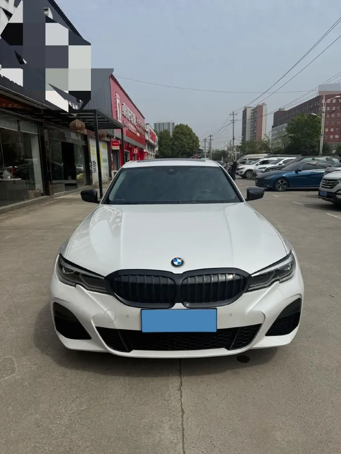 2022 BMW 3 Series 2.0T 184HP L4 8AT,autocango,china used car exporter,china ev exporter,chinese used car exporter,chinese used ev exporter
