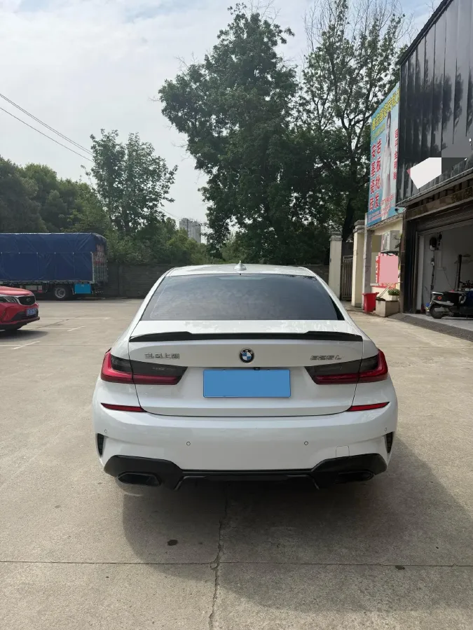 2022 BMW 3 Series 2.0T 184HP L4 8AT,autocango,china used car exporter,china ev exporter,chinese used car exporter,chinese used ev exporter