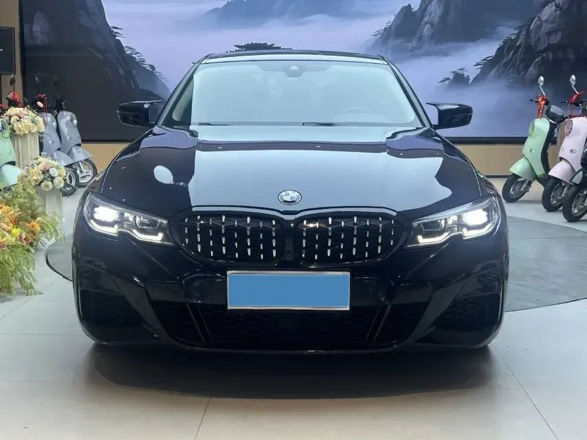 2022 BMW 3 Series 2.0T 184HP L4 8AT,autocango,china used car exporter,china ev exporter,chinese used car exporter,chinese used ev exporter