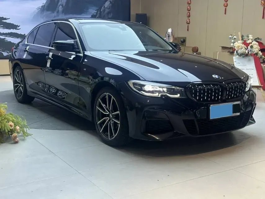 2022 BMW 3 Series 2.0T 184HP L4 8AT,autocango,china used car exporter,china ev exporter,chinese used car exporter,chinese used ev exporter