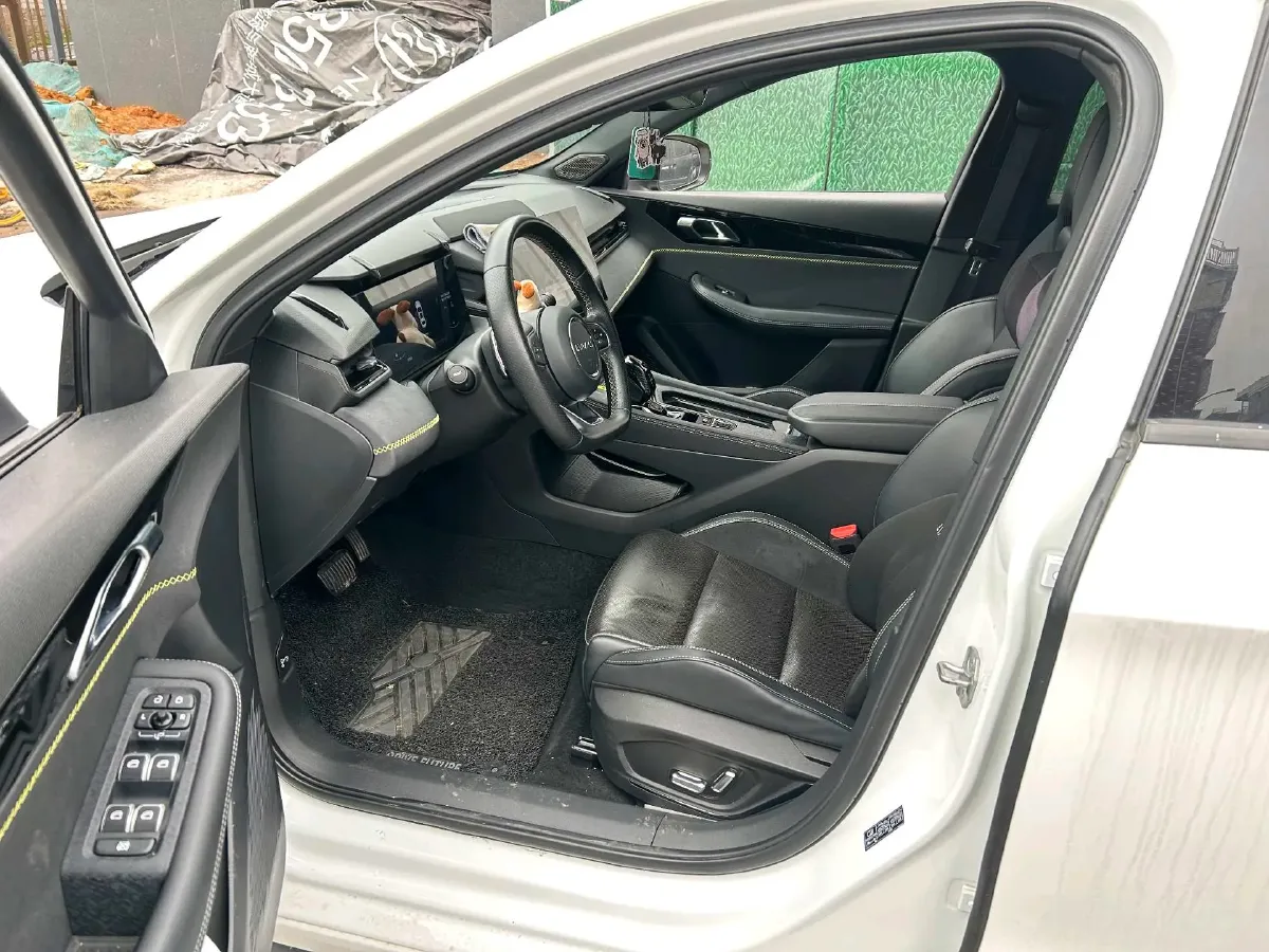 2023 LYNK&CO 03 2.0T 254HP L4 7DCT,autocango,china used car exporter,china ev exporter,chinese used car exporter,chinese used ev exporter