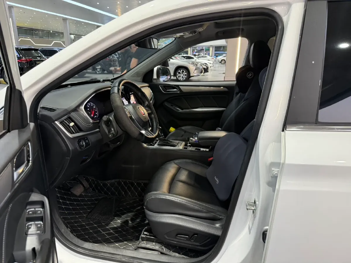 2018 Roewe RX5 1.5T 169HP L4 7DCT,autocango,china used car exporter,china ev exporter,chinese used car exporter,chinese used ev exporter