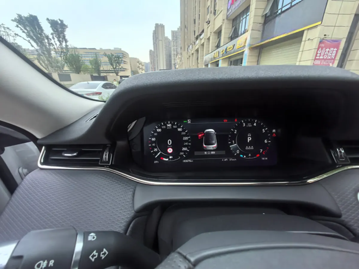 2022 Land Rover Range Rover Evoque 2.0T 249HP L4 9AT,autocango,china used car exporter,china ev exporter,chinese used car exporter,chinese used ev exporter