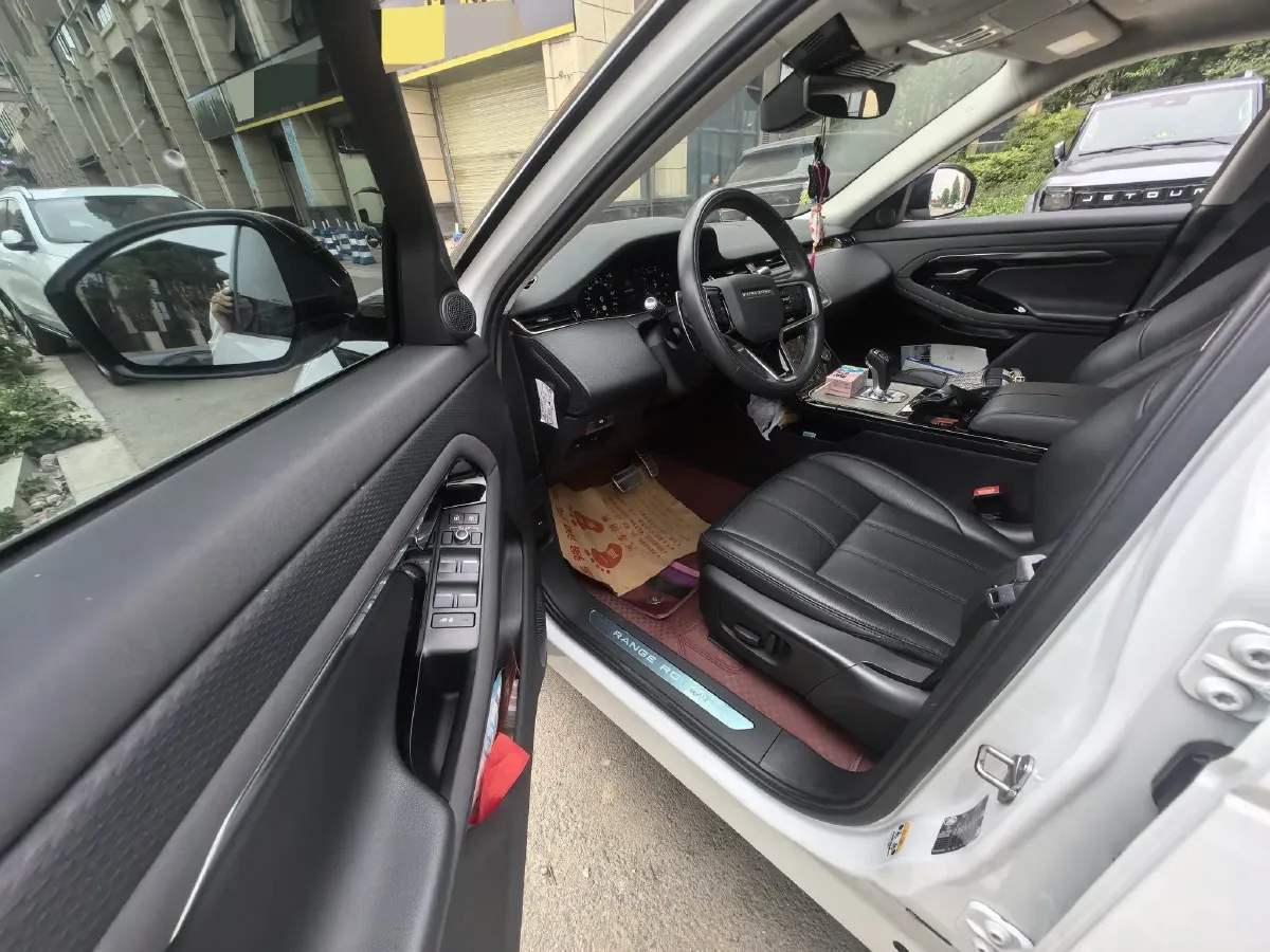 2022 Land Rover Range Rover Evoque 2.0T 249HP L4 9AT,autocango,china used car exporter,china ev exporter,chinese used car exporter,chinese used ev exporter