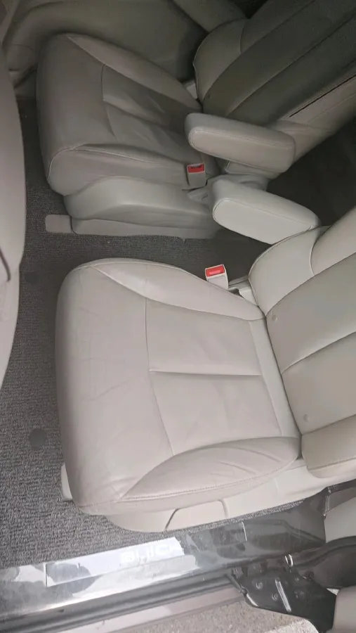 2021 Buick GL8 2.0T 237HP L4 9AT,autocango,china used car exporter,china ev exporter,chinese used car exporter,chinese used ev exporter